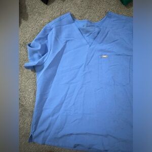 FIGS CATARINA SCRUB TOP